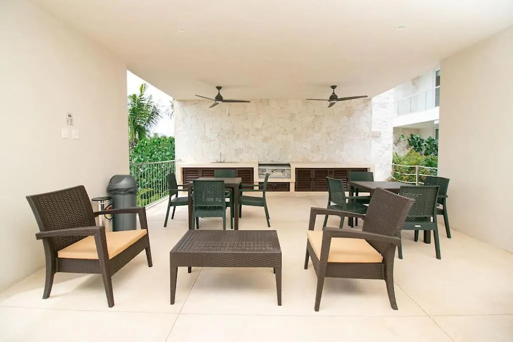 Nido De Tortuga Akumal With Beach Access And Private Jacuzzi 0*,